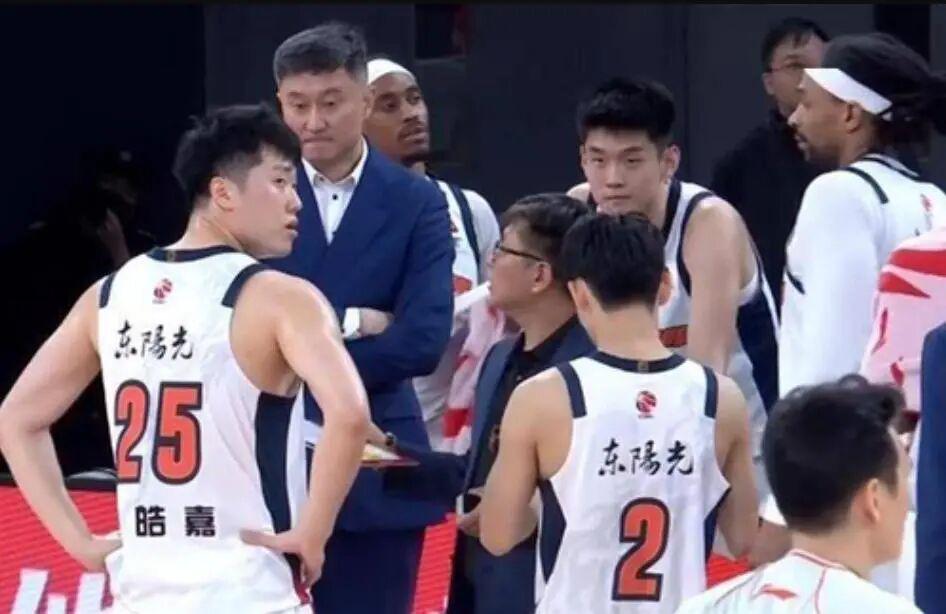 火箭队排第10!ESPN公布新赛季战力榜:湖人9骑士7尼克斯屈居第3 火箭队排第10!ESPN公布新赛季战力榜:湖人9骑士7尼克斯屈居第3