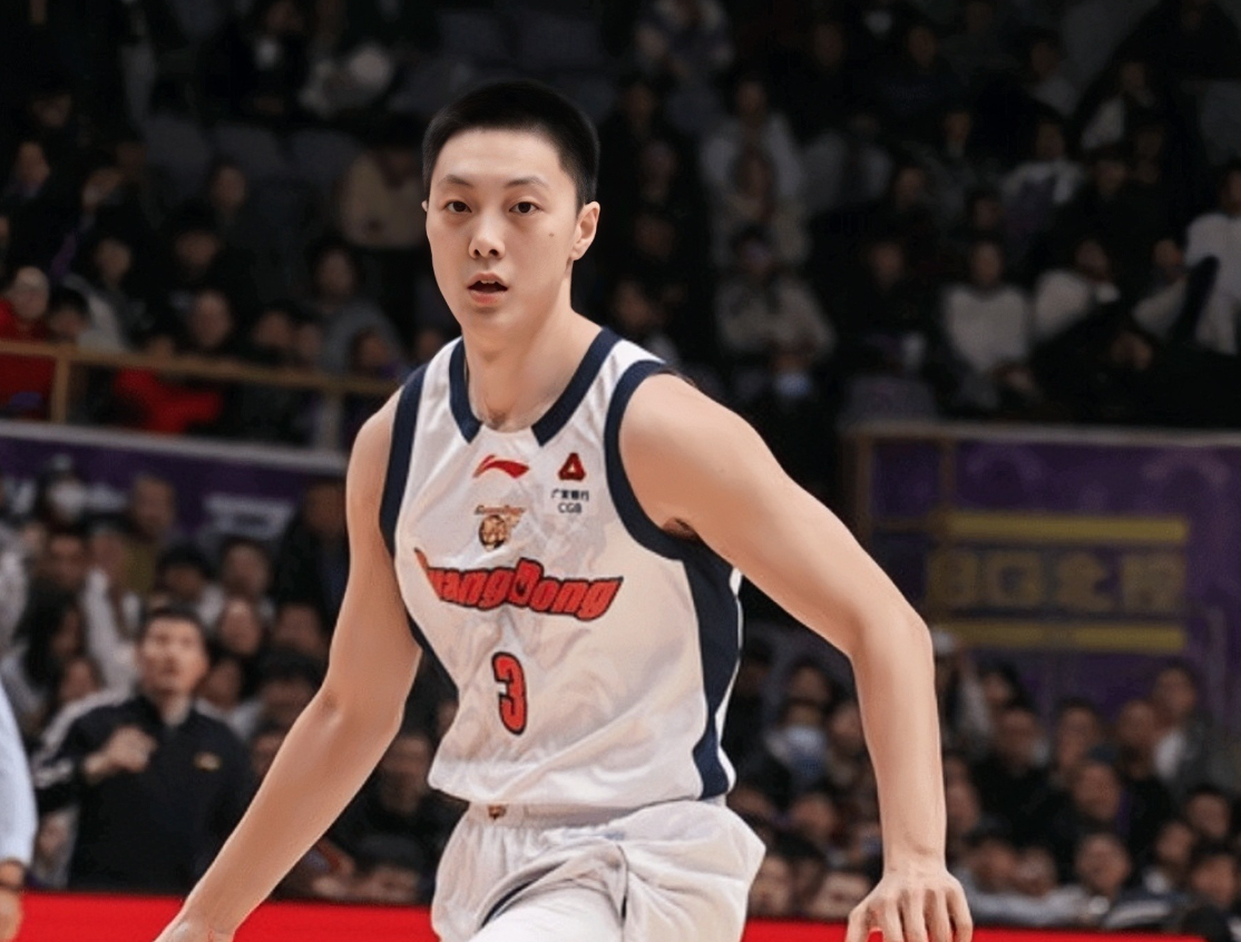 雄鹿教练组再添两员大将 雄鹿教练组再添两员大将