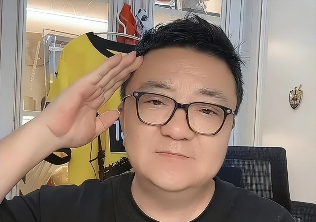 乐鱼官网|三人或跳出湖人合同:里夫斯、斯马特、艾顿去向未定 乐鱼官网|三人或跳出湖人合同:里夫斯、斯马特、艾顿去向未定