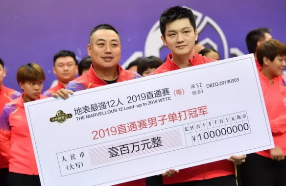 李玮锋现状:在天津儿女双全,和董路是亲密好友,在宁波当主教练 李玮锋现状:在天津儿女双全,和董路是亲密好友,在宁波当主教练